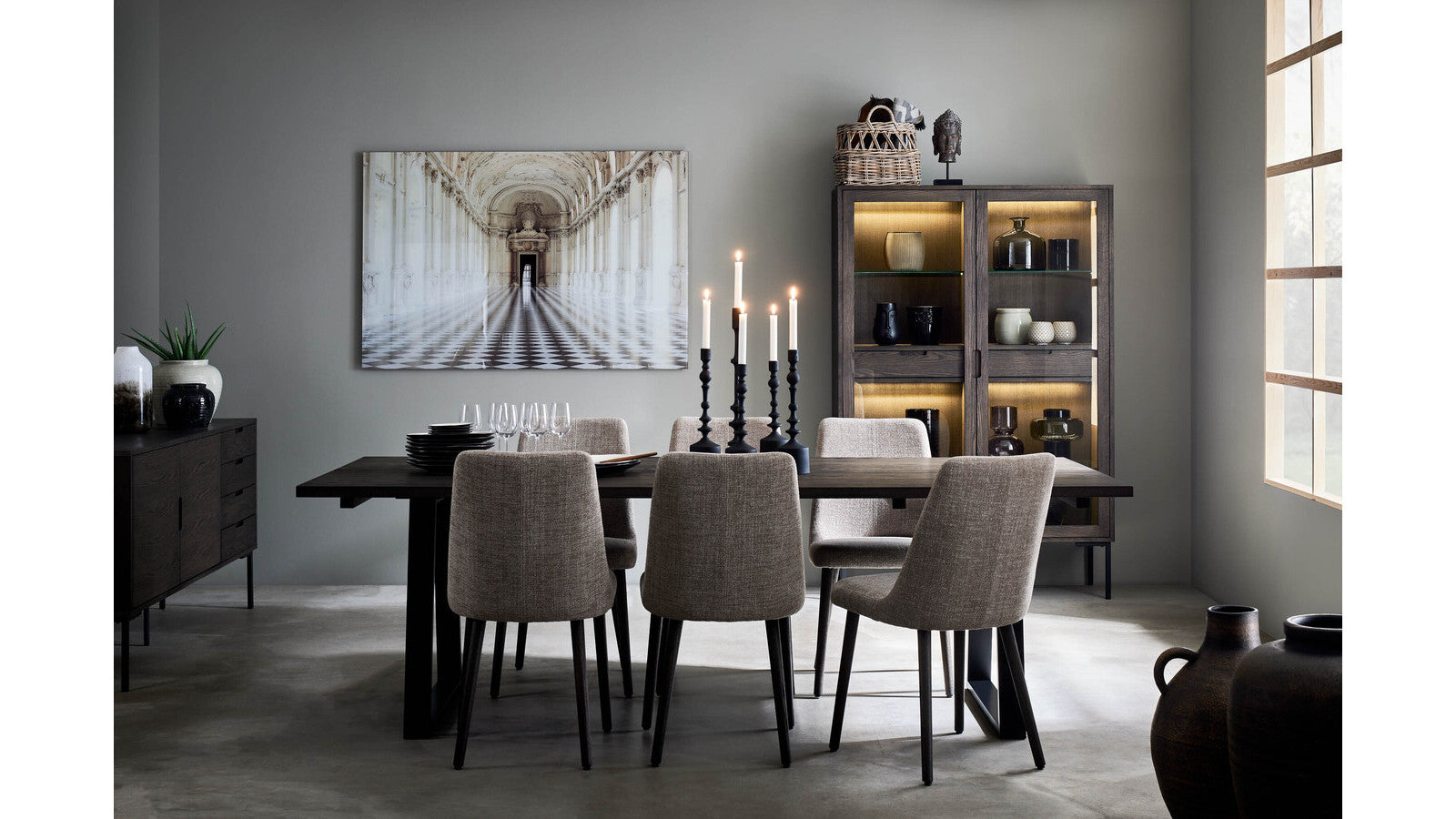 Personlig inredning av ett modernt hem