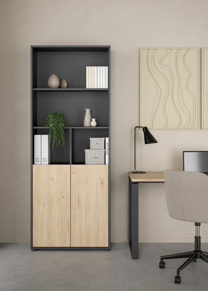 Sign Bokhylla Mattgrå med Dörrar