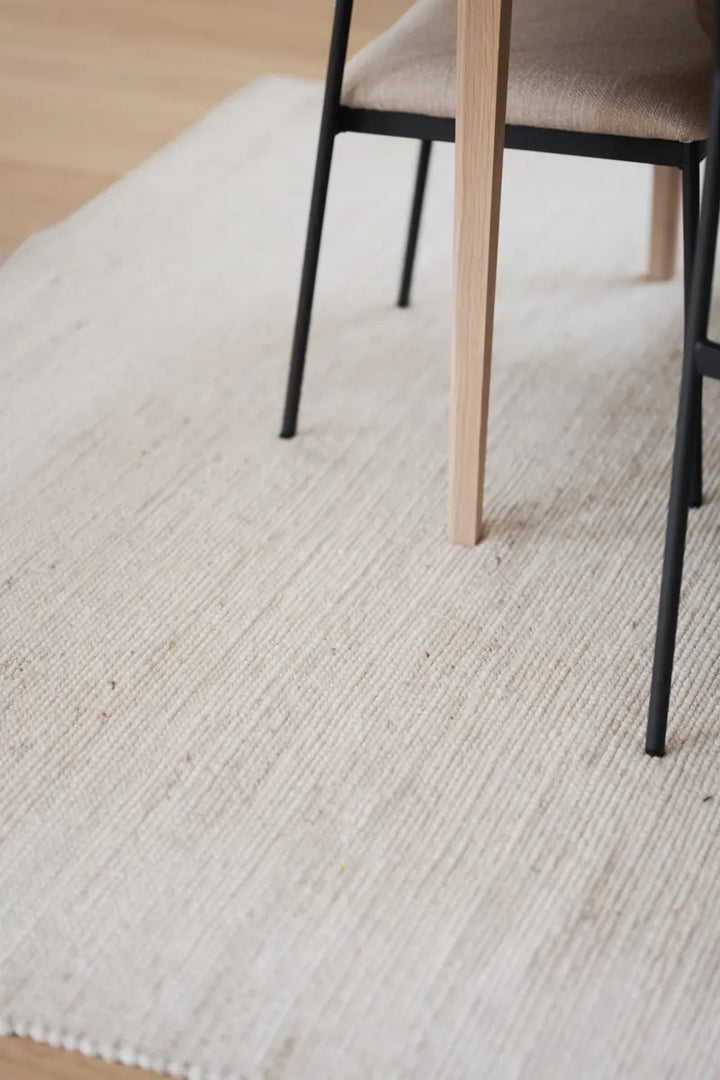 Donegal Matta Ljusbeige