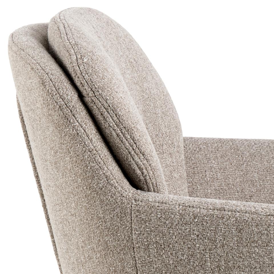 Dora karmstol – beige tyg