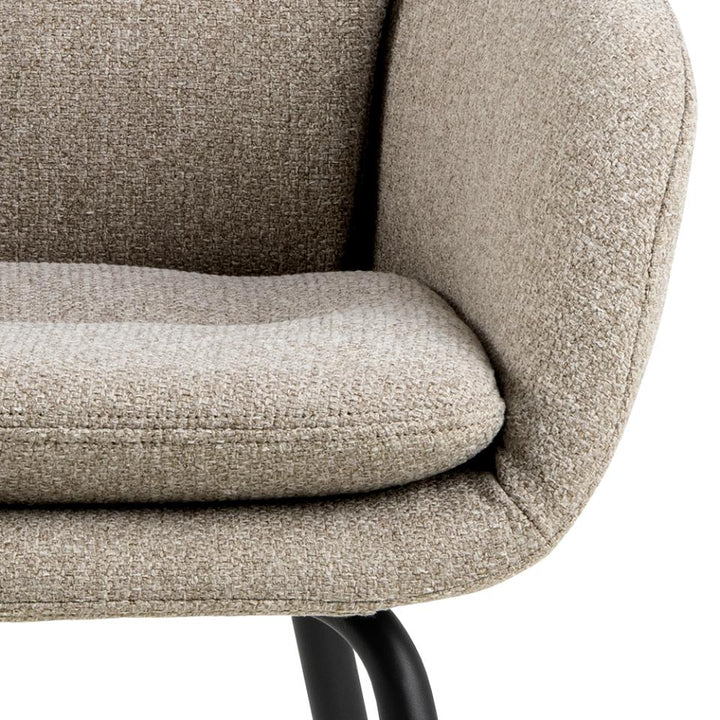 Dora karmstol – beige tyg