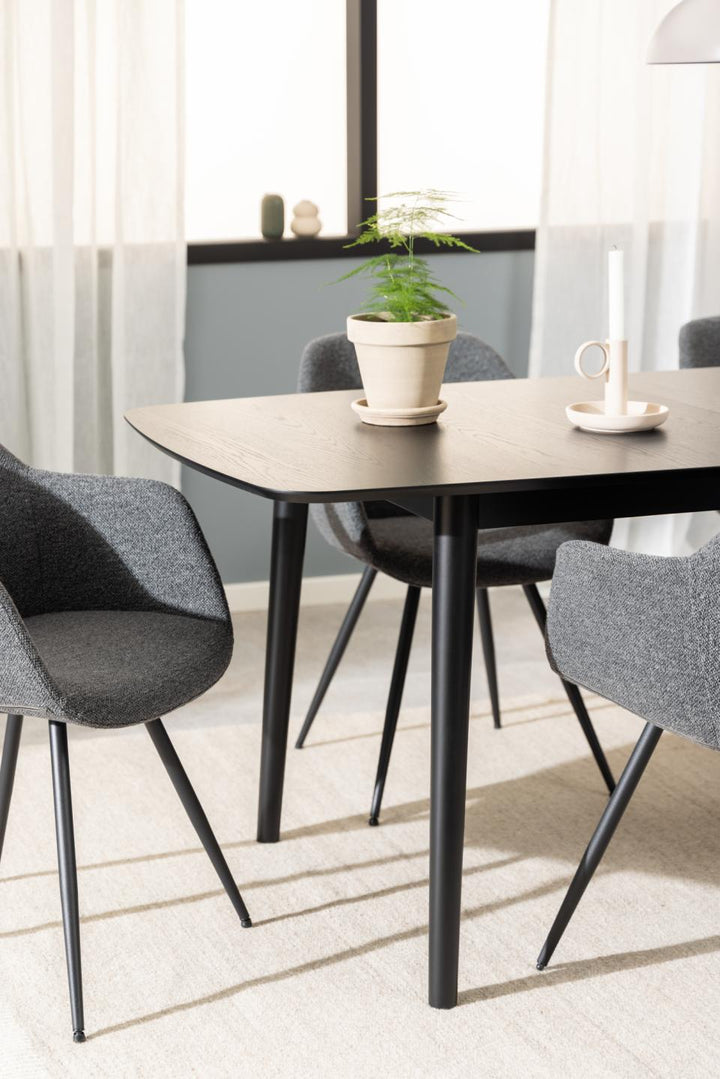 Montreux Matbord Svart 180-219 cm.