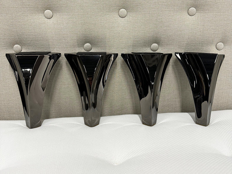 Sängben svart metall eloxerad aluminium