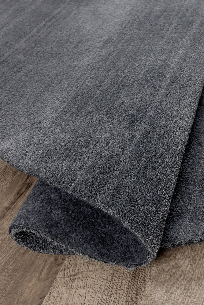 COMFY MÖRKGRÅ MATTA