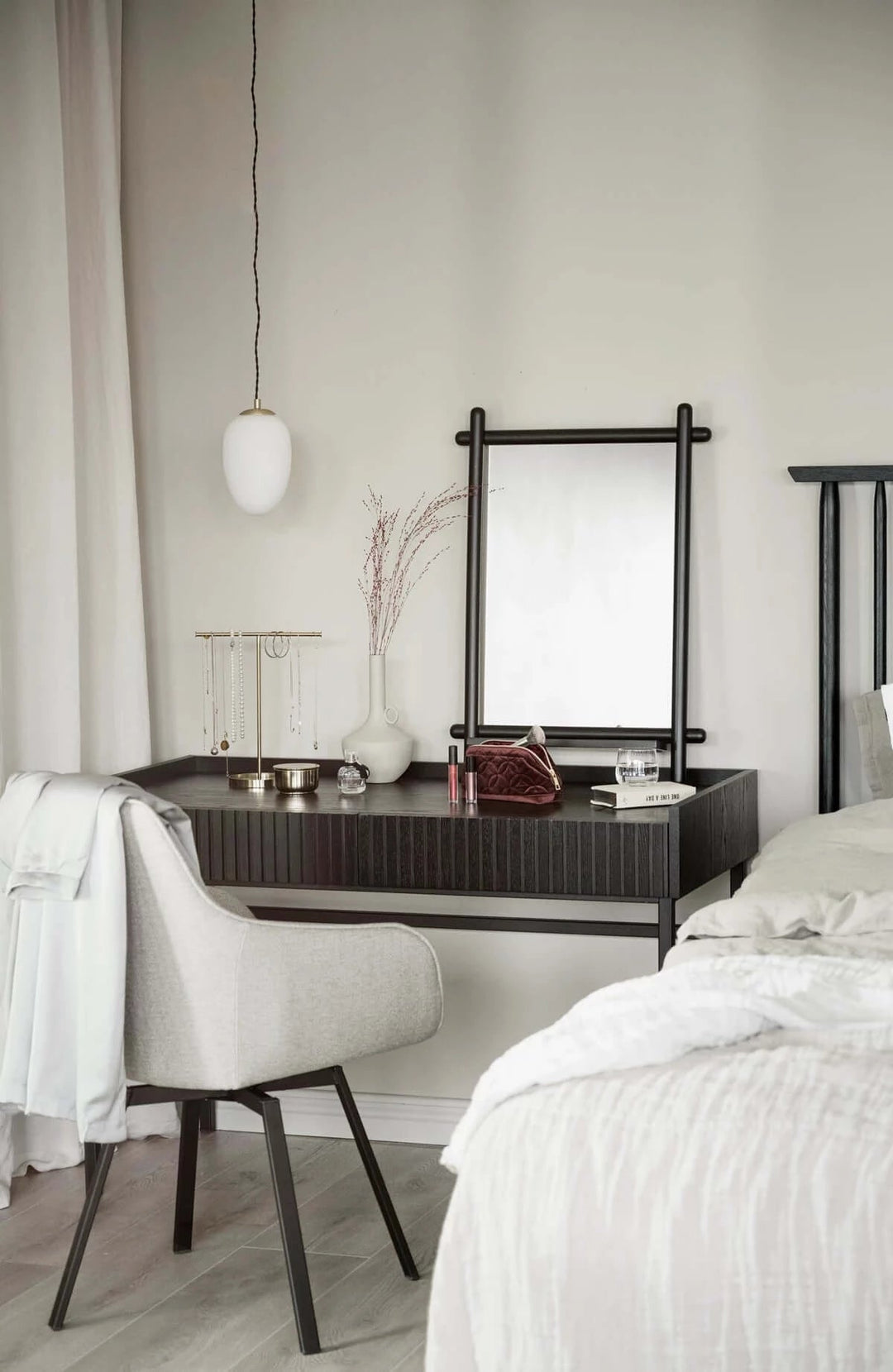 HALIFAX SKRIVBORD SVART - Möbelhuset