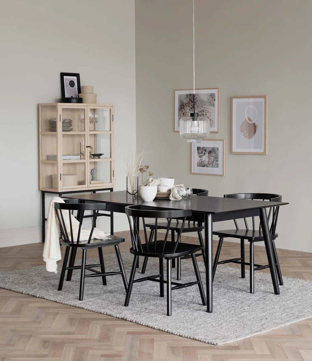 LOTTA MATBORD SVART 180X90 - Möbelhuset