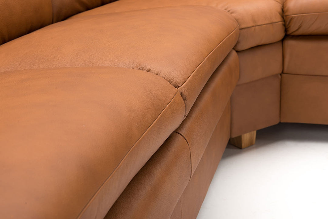 Valetta Hörnsoffa - Skinn | Hjort Knudsen | Möbelhuset