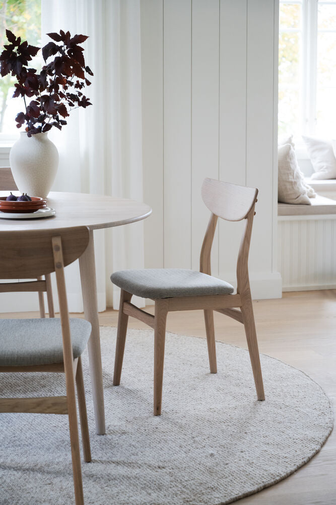Rodham stol vitpigment ek/grå-beige