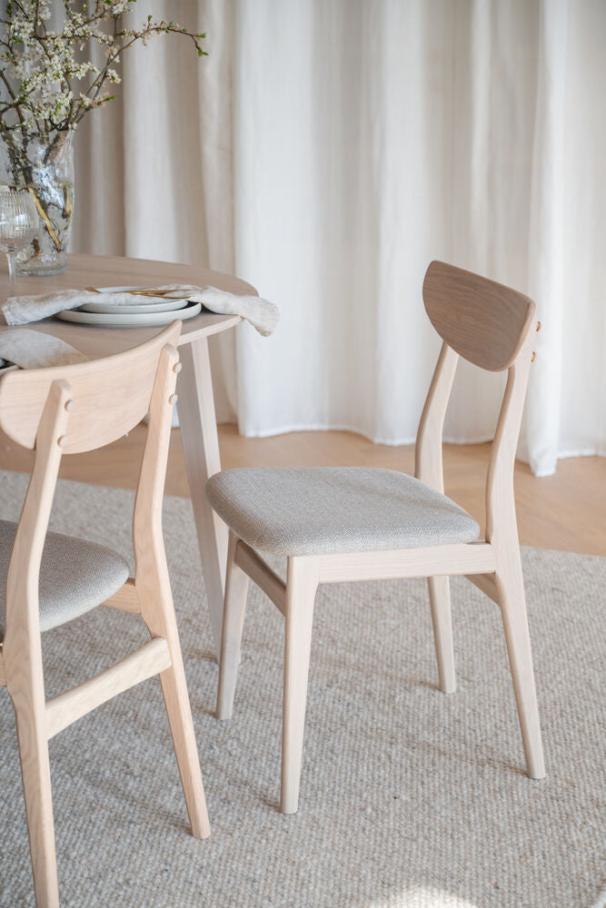 Rodham stol vitpigment ek/grå-beige