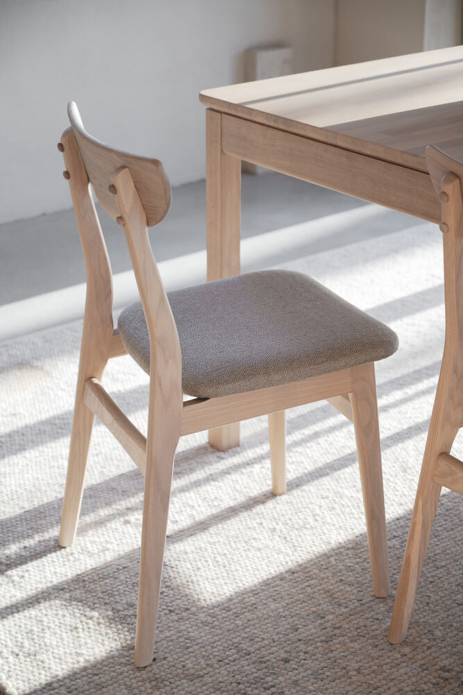 Rodham stol vitpigment ek/grå-beige