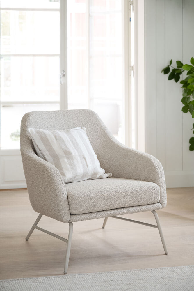 Eldwin fåtölj beige tyg/beige metall