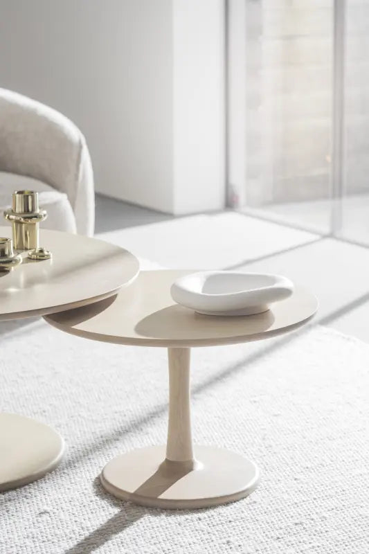 129015-129014 b mb coffeetable in whitewash oak, 03.