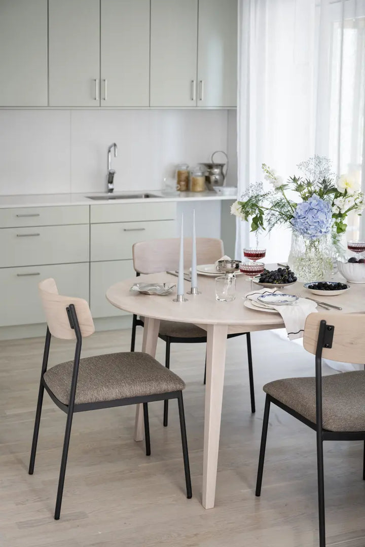 Maymont Stol Vitpigmenterad/mörkbeige/svart