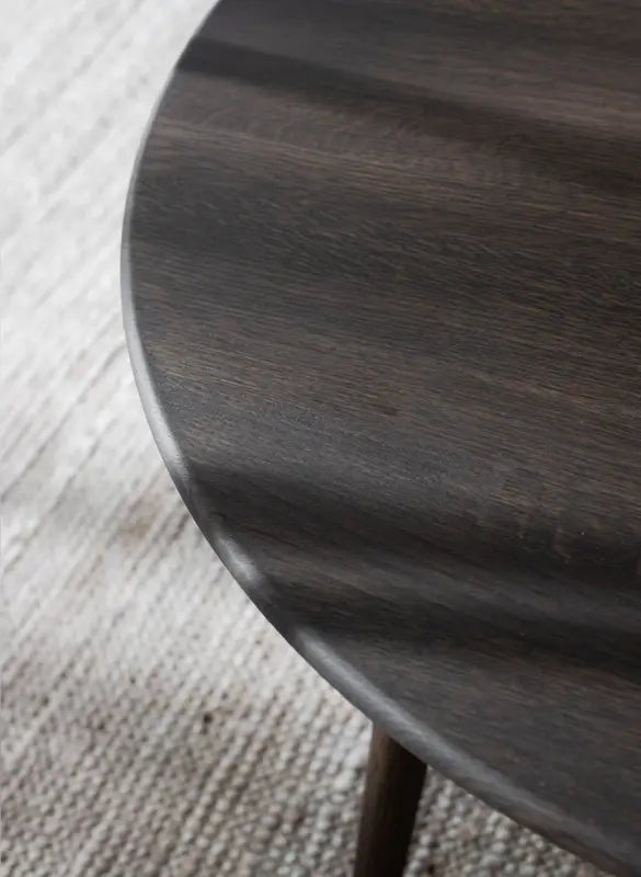 128012-128027 b mb  Tompkins coffee table  round brown oak, 04.