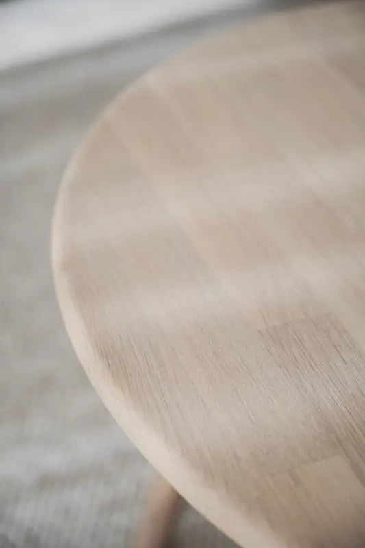 128026 b mb Tompkins coffee table square whitewash oak, 02.