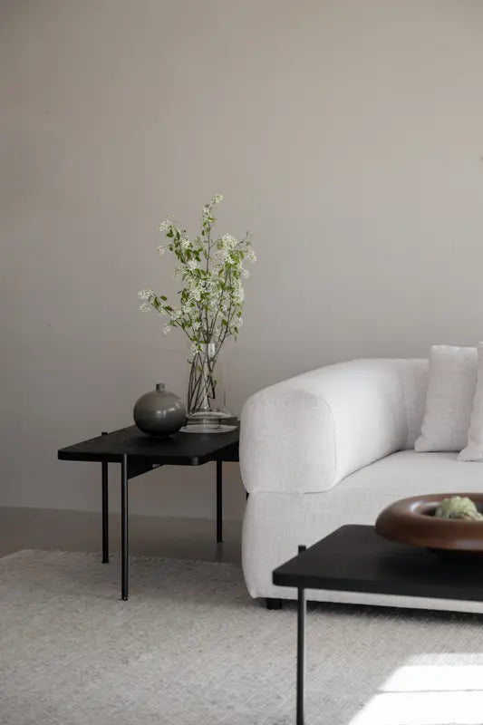 120390 b mb Shelton coffee table black 01.