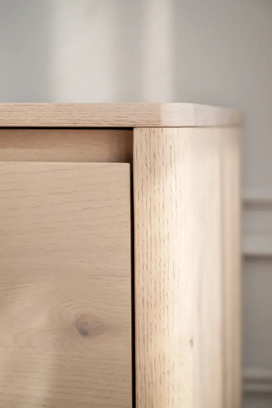148111 b mb Melstone sideboard high ww 03.