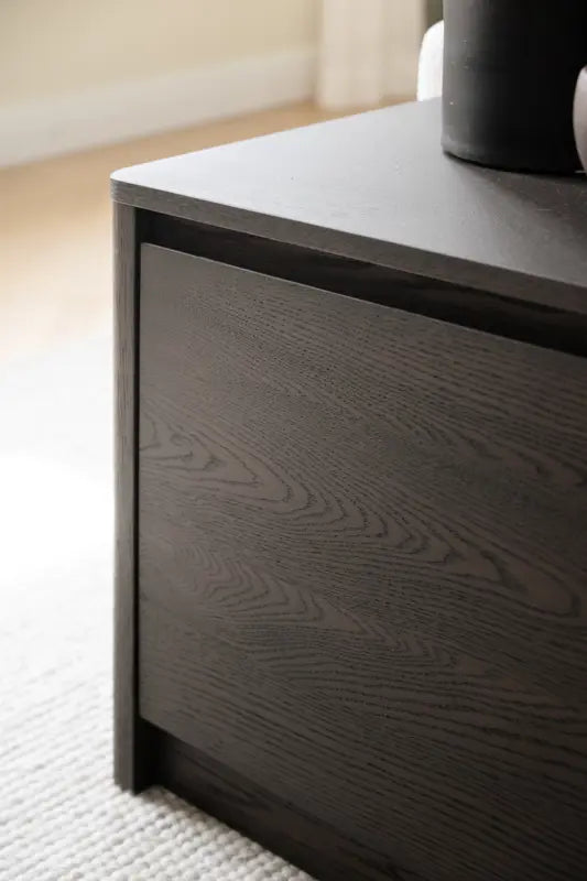 148120 b mb Melstone sideboard brown 06.