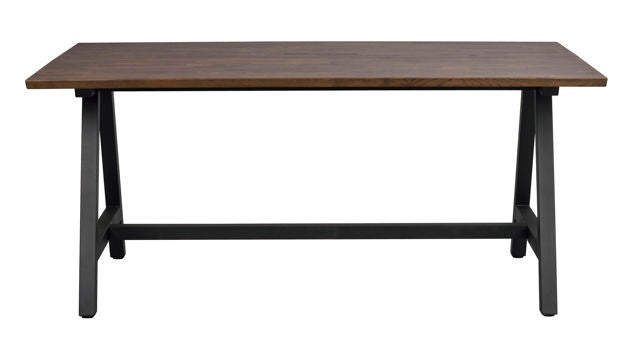Carradale matbord 170 brun ek/A-ben svart metall